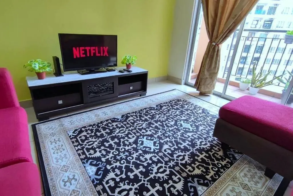Yolo Budget Condo Kl Netflix Wifi Kuala Lumpur Malesia