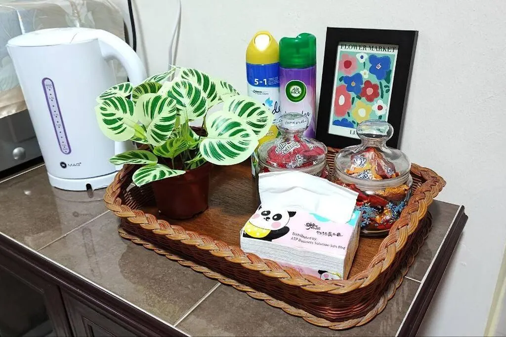 Yolo Budget Condo Kl Netflix Wifi Kuala Lumpur 0*,  Malesia