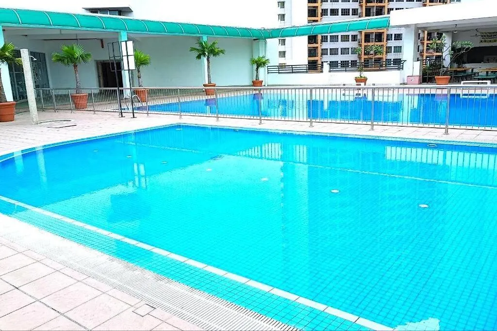 Yolo Budget Condo Kl Netflix Wifi Kuala Lumpur 0*,  Malaysia