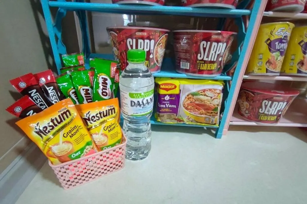 Apartment Yolo Budget Condo Kl Netflix Wifi Kuala Lumpur Malaysia