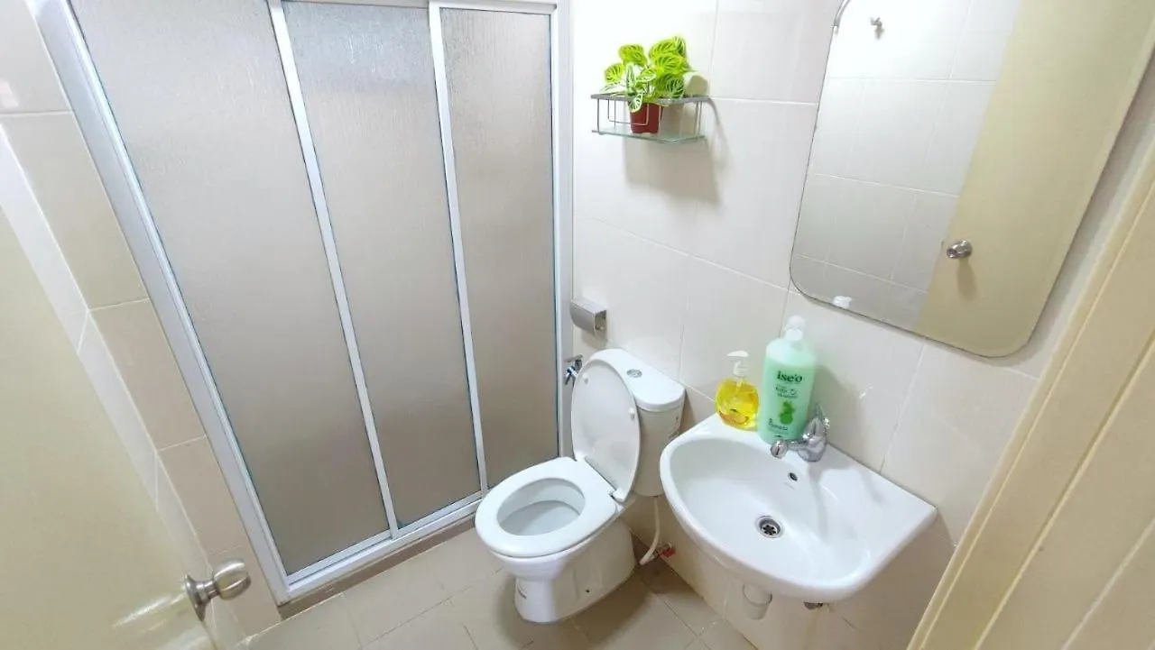 Apartment Yolo Budget Condo Kl Netflix Wifi Kuala Lumpur Malaysia