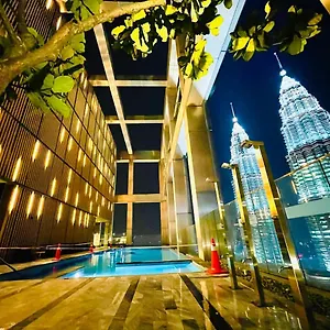 Appartamento Tropicana The Residences Klcc Cozeestay, Kuala Lumpur